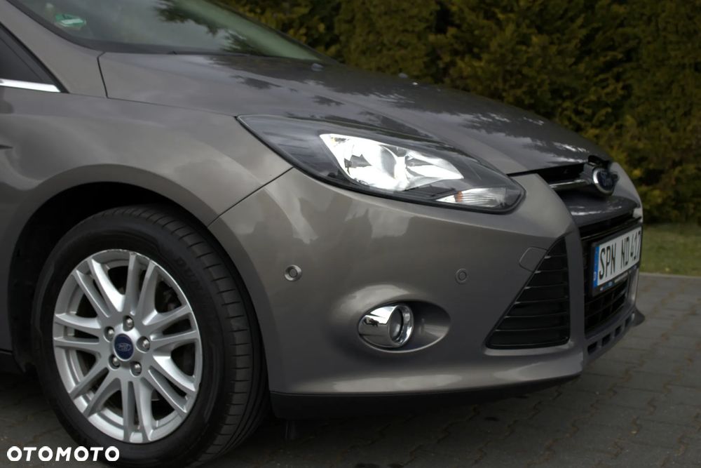 Ford Focus SW 1.6 TDCi DPF S&S Titanium - 37