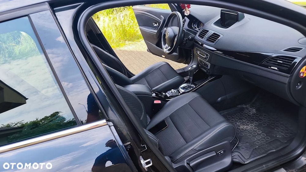 Renault Megane dCi 110 FAP EDC Bose Edition - 19