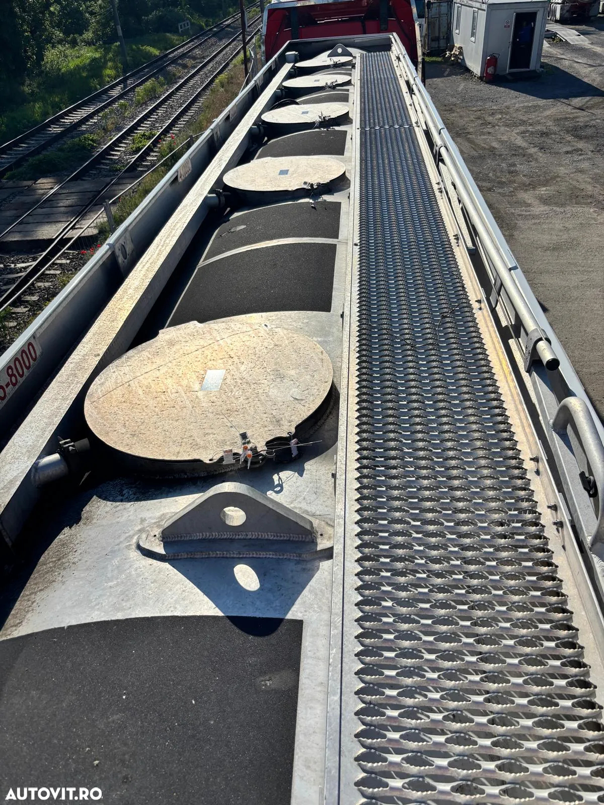 Kaessbohrer STB CT12 - 4