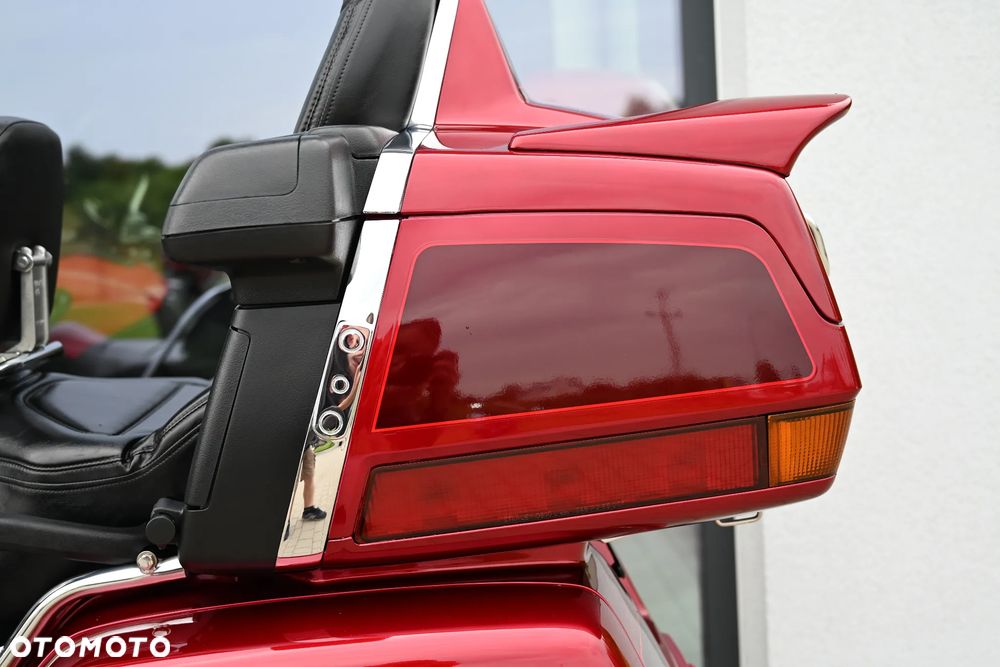 Honda GL - 12