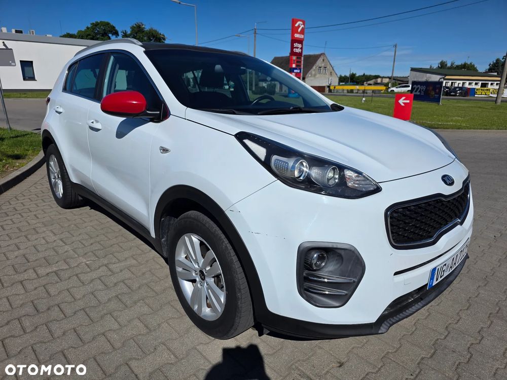 Kia Sportage 1.6 GDI 2WD Dream-Team Edition - 4