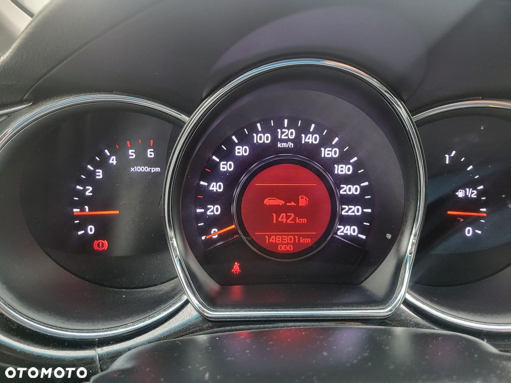 Kia Ceed 1.6 CRDi 136 ISG GT Line - 11