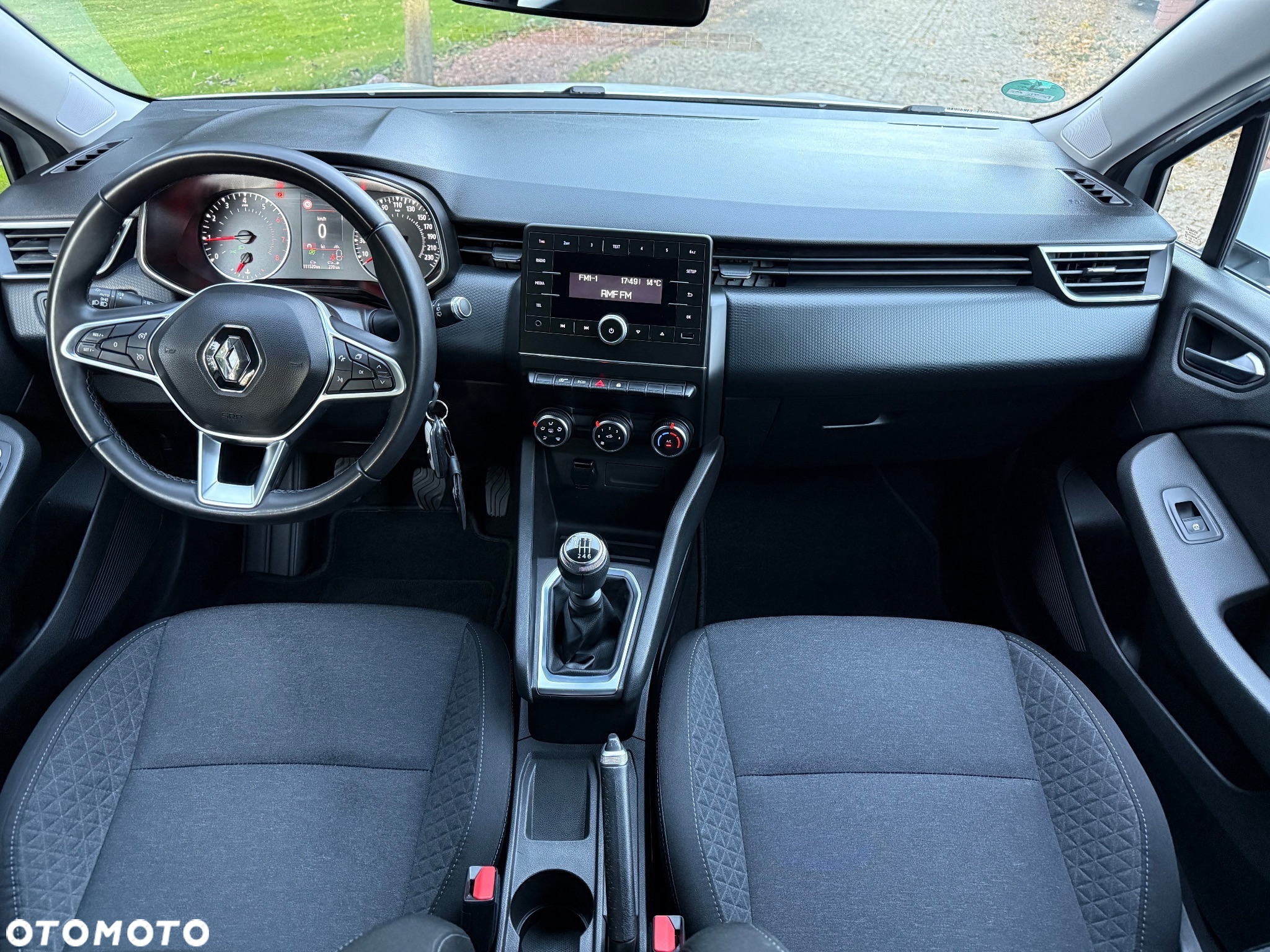 Renault Clio 1.0 TCe Intens - 26