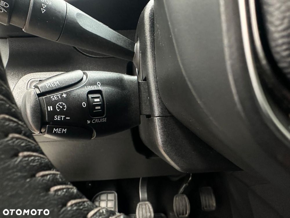 Renault Captur - 11