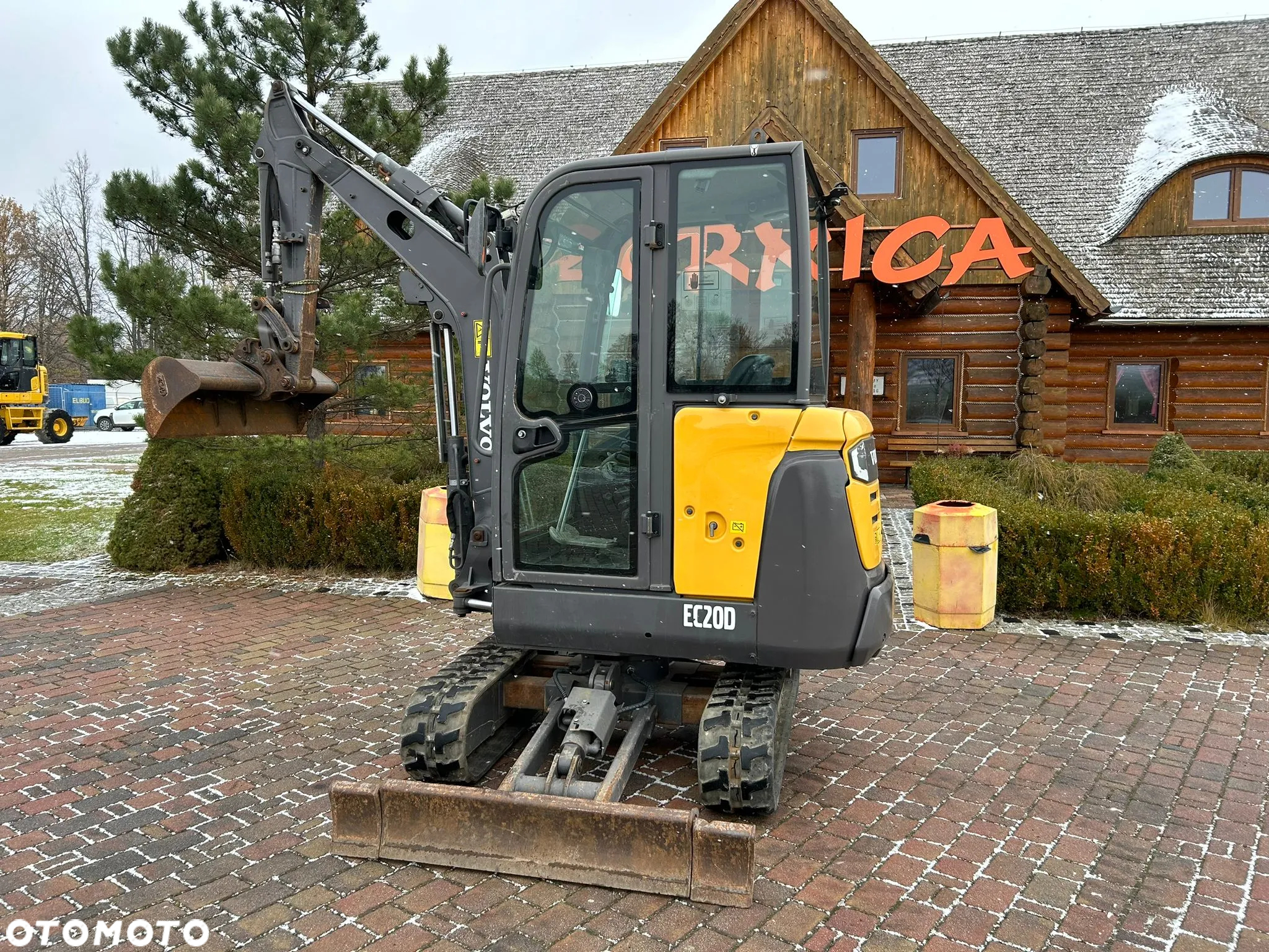 Volvo EC20D - 15