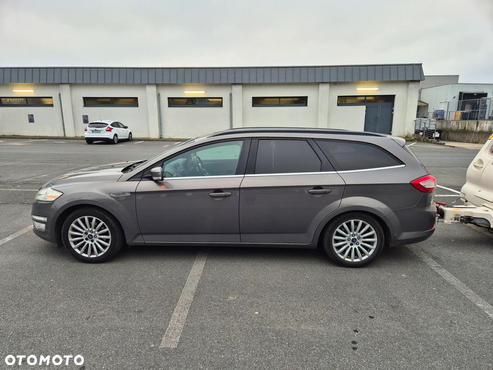 Ford Mondeo 2.0 TDCi ECOnetic Business Edition - 25