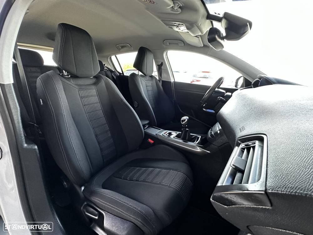 Peugeot 308 1.6 BlueHDi Allure - 4