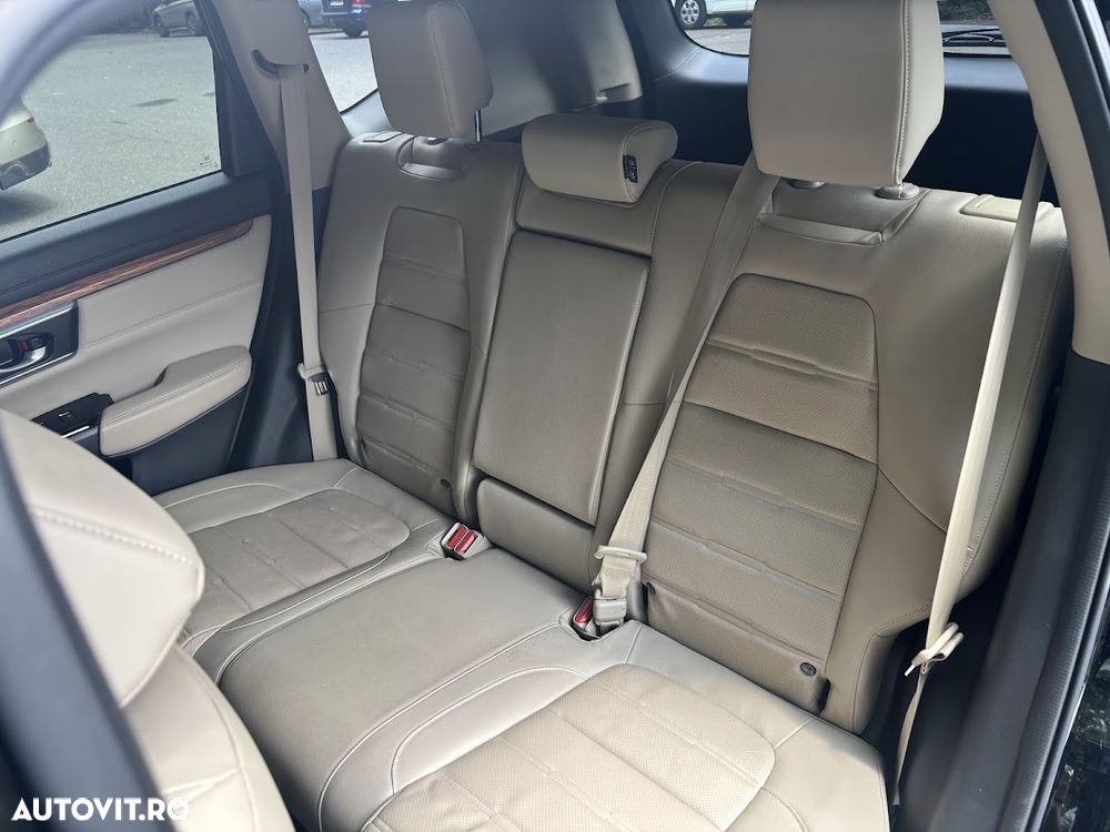 Honda CR-V 1.5 VTEC Turbo 4WD CVT Executive - 12