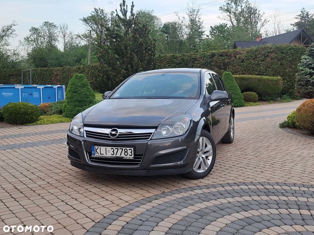 Opel Astra ver-1-6 - 1