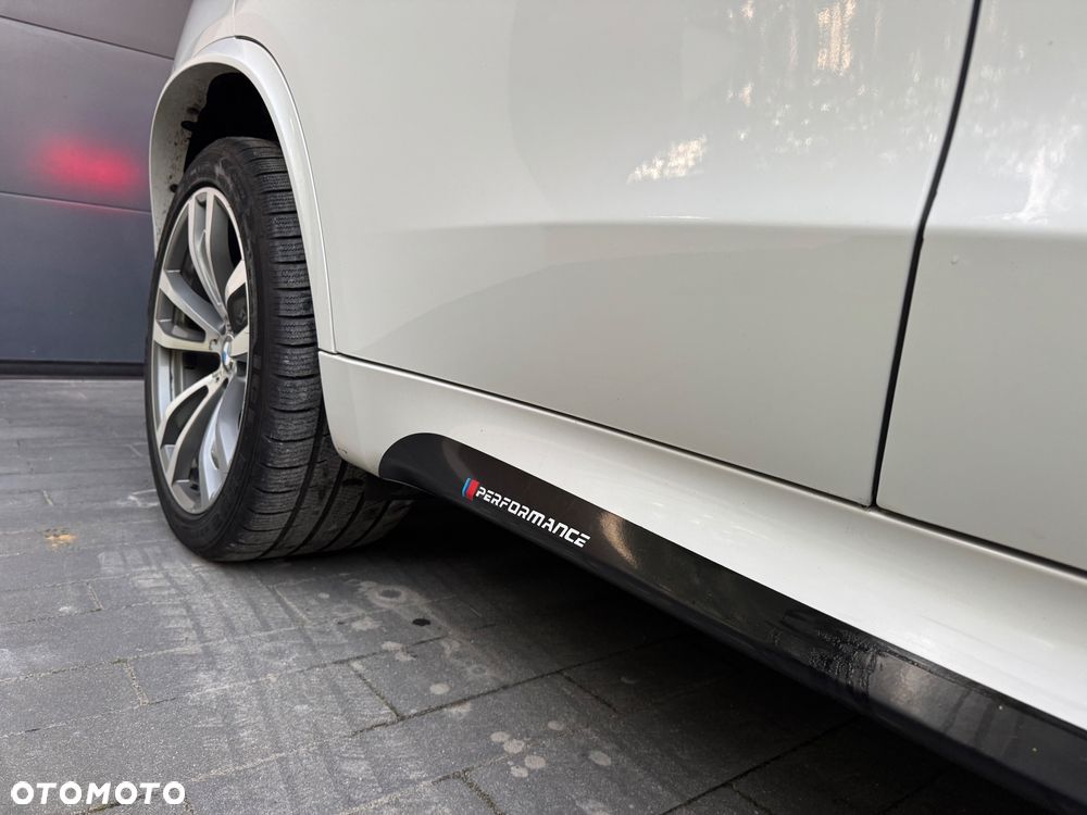 BMW X5 xDrive40d Sport-Aut - 34