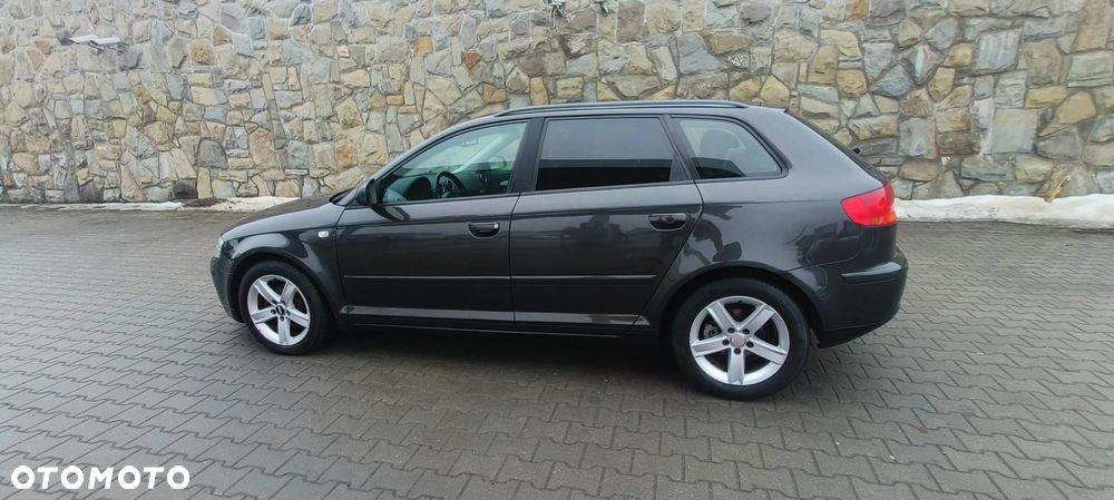 Audi A3 Sportback - 8