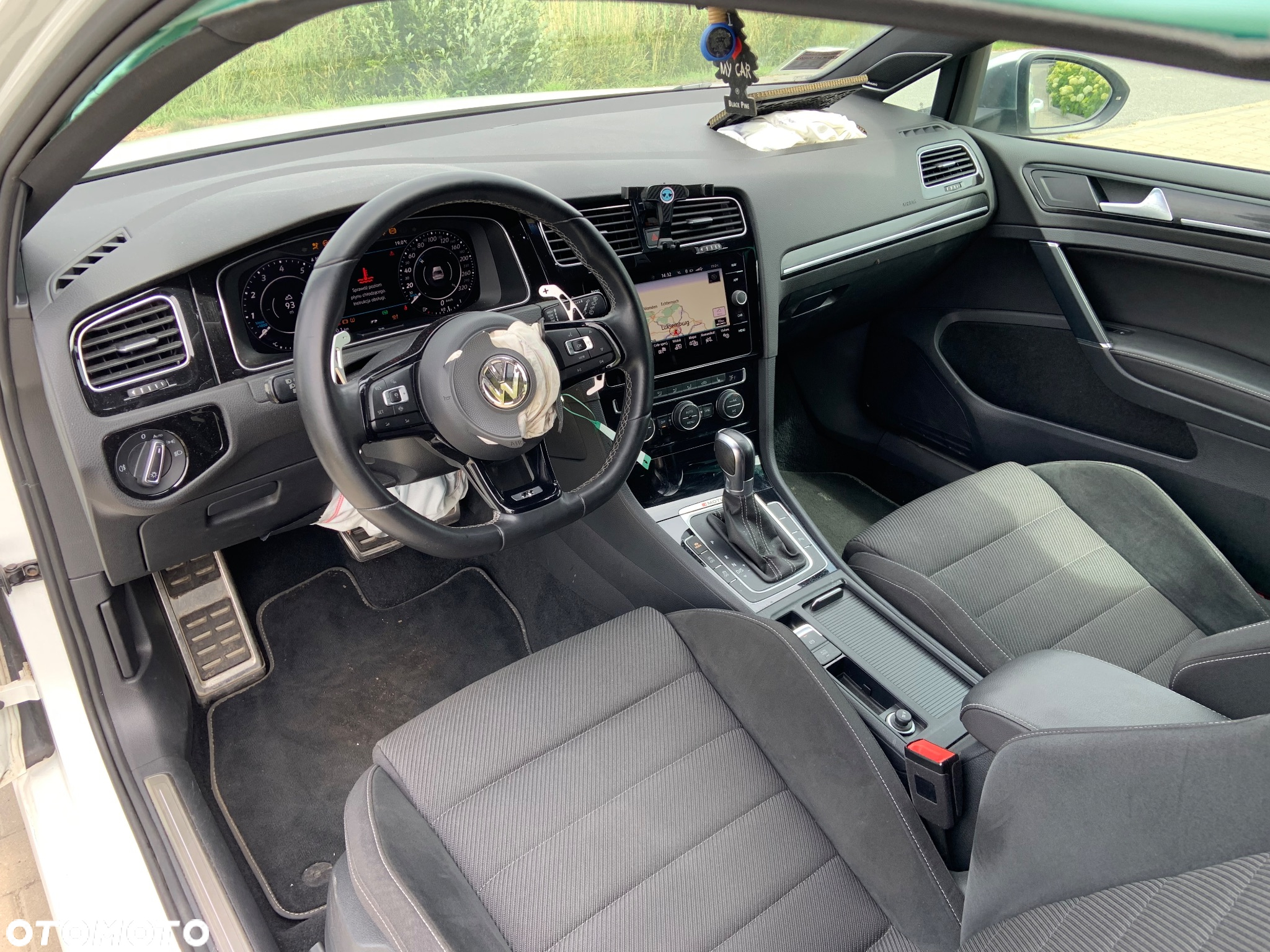 Volkswagen Golf R 2.0 TSI OPF 4Motion DSG - 23