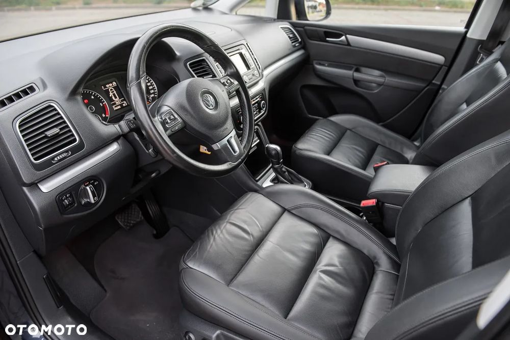 Volkswagen Sharan - 15