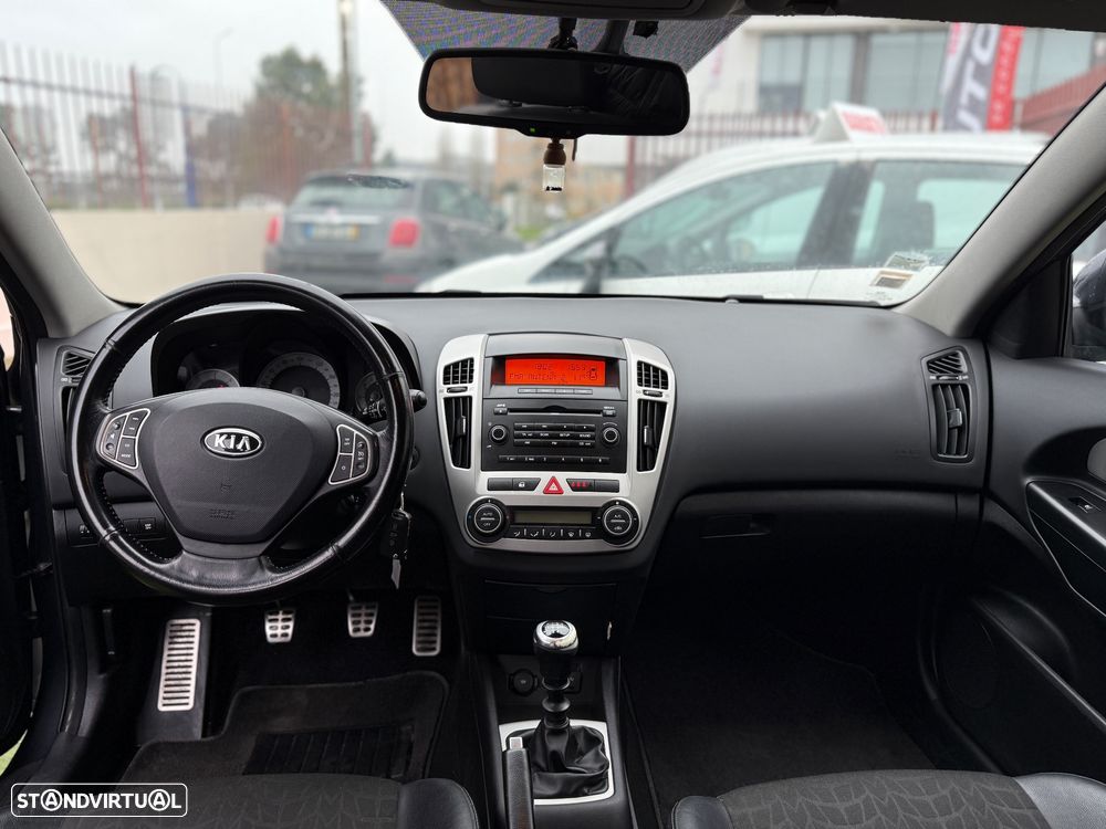 Kia Ceed 1.6 CRDi EX - 13