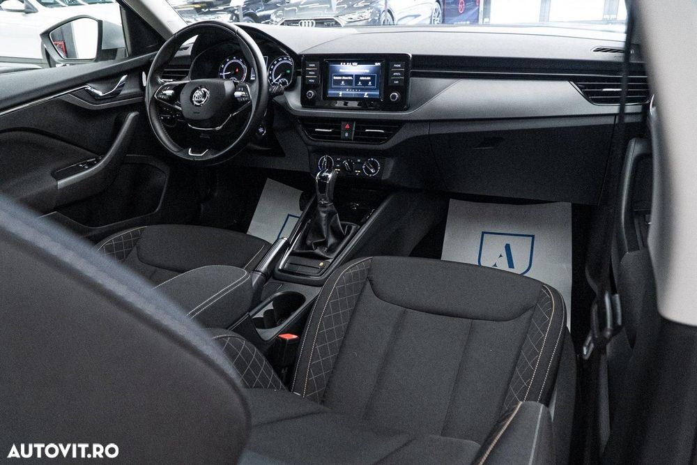 Skoda Kamiq 1.0 TSI DSG Ambition - 2