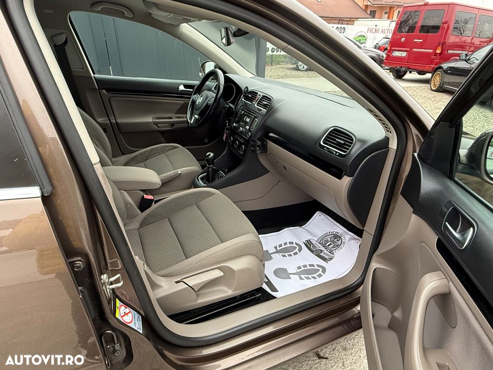 Volkswagen Golf 1.6 TDI BMT Highline - 10