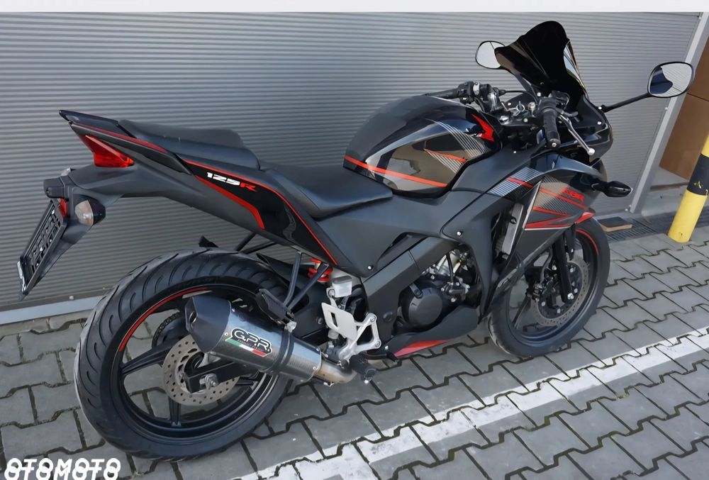 Honda CBR - 5