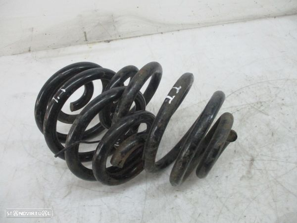 Mola Suspensao Tras Audi Tt (8N3) - 2