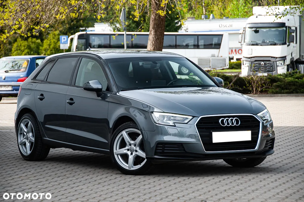 Audi A3 1.6 TDI Sportback - 2