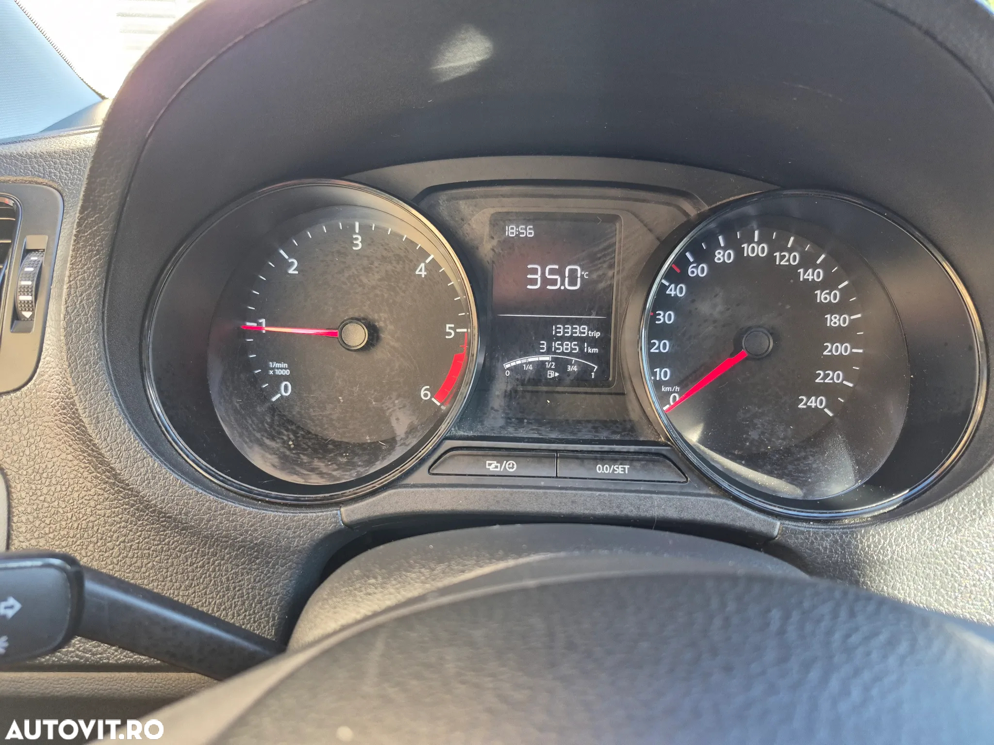 Volkswagen Polo - 14