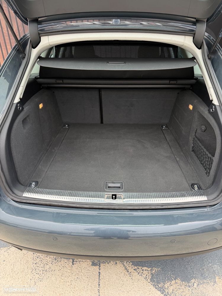 Audi A4 Avant 2.0 TDI - 30