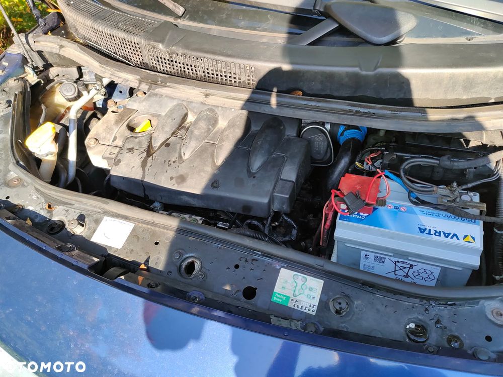 Renault Scenic - 11