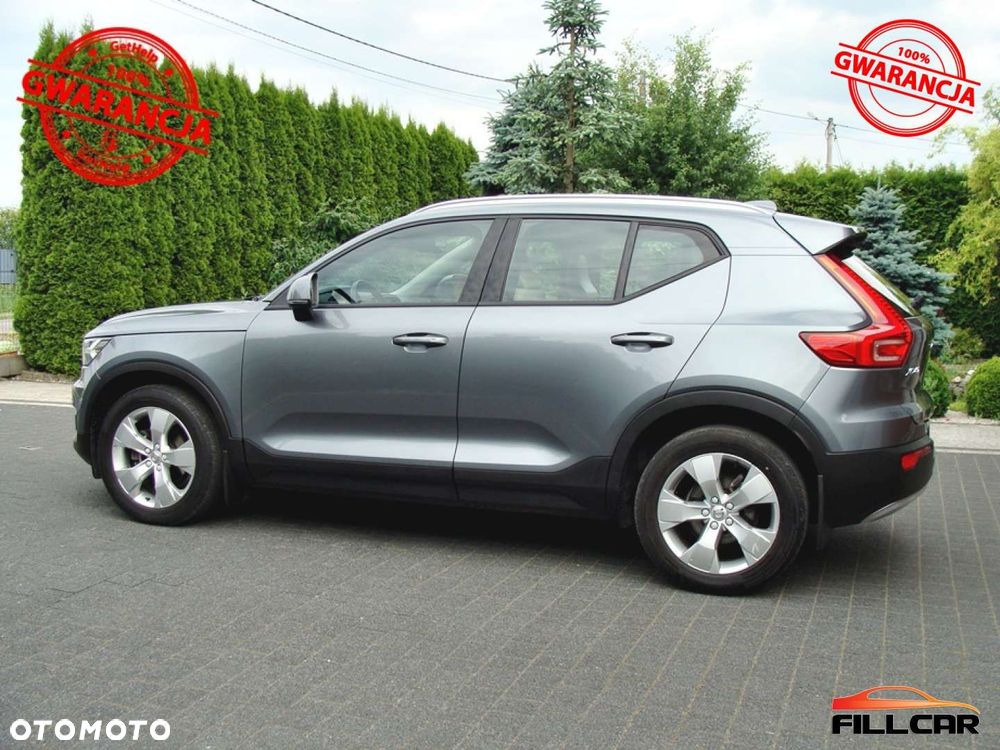 Volvo XC 40 D3 SCR Momentum - 8