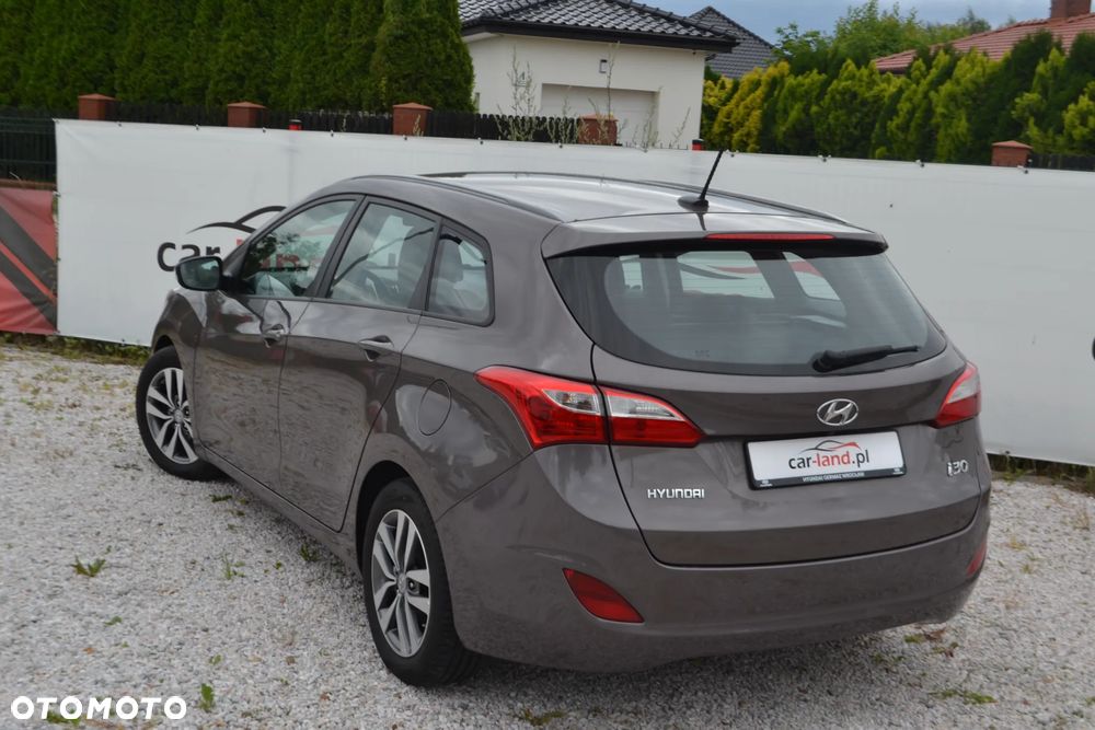Hyundai i30 - 12