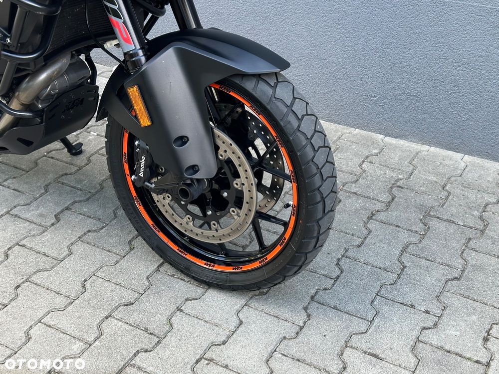 KTM Super Adventure - 30