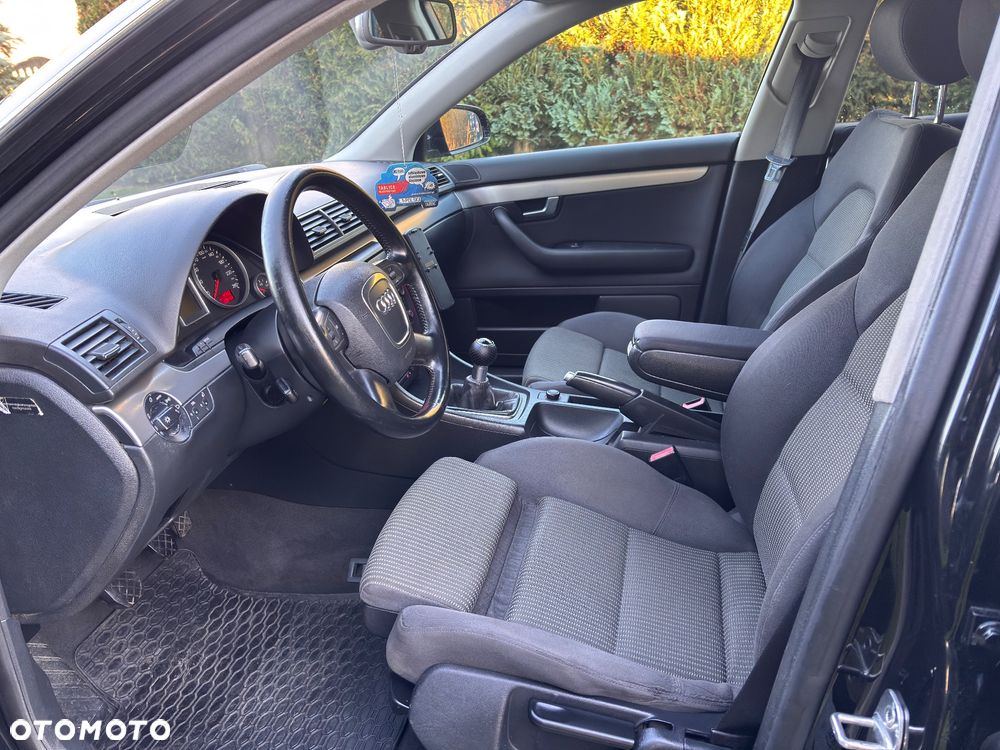 Audi A4 Avant 2.0 TDI - 21