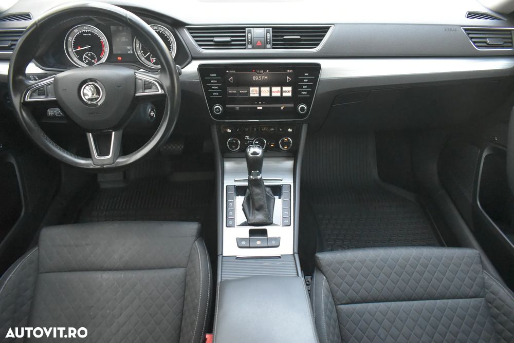 Skoda Superb 2.0 TSI DSG Ambition - 17