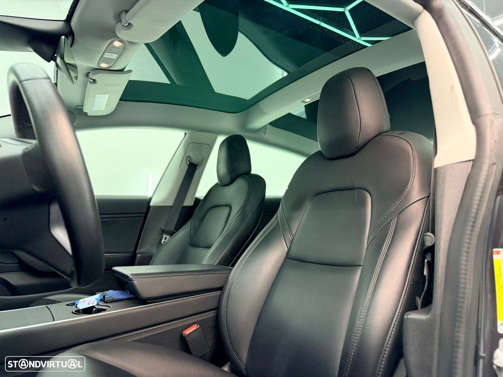 Tesla Model 3 Long-Range Dual Motor AWD - 19