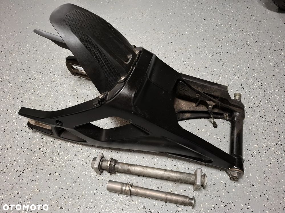 BMW S1000XR wahacz ośka - 1