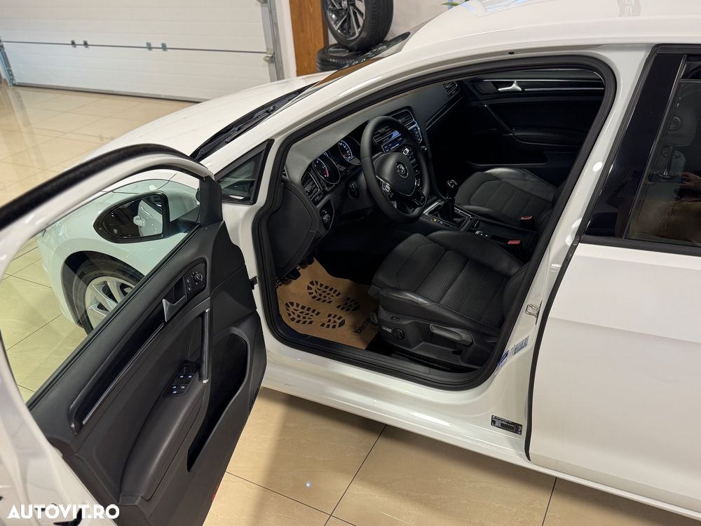 Volkswagen Golf 2.0 TDI DPF BlueMotion Technology Style - 8