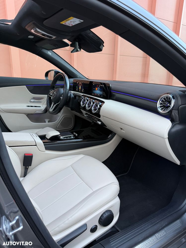 Mercedes-Benz CLA 250 - 33