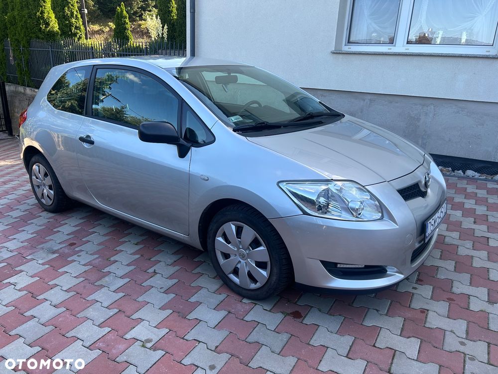 Toyota Auris 1.33 VVT-i Entry - 3