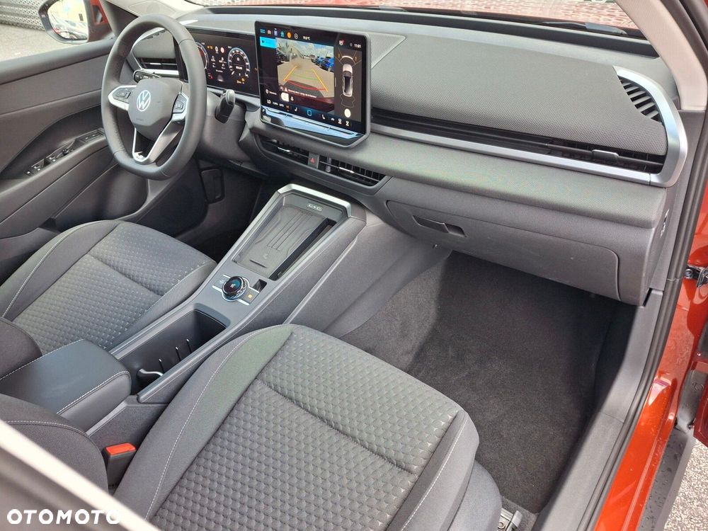 Volkswagen T-Roc 1.5 eTSI Life DSG - 15