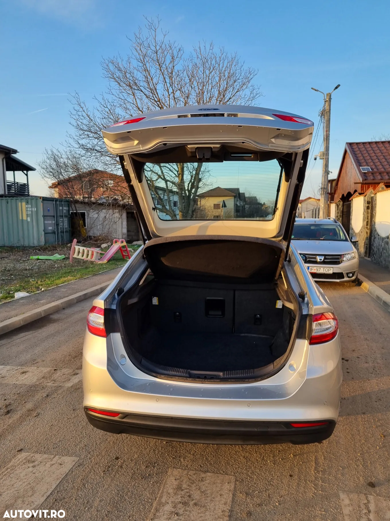 Ford Mondeo 1.5 EcoBoost Aut. Trend - 17