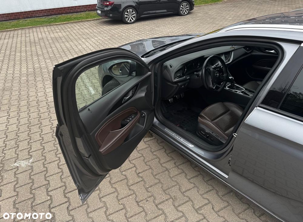 Opel Insignia 2.0 Exclusive - 16