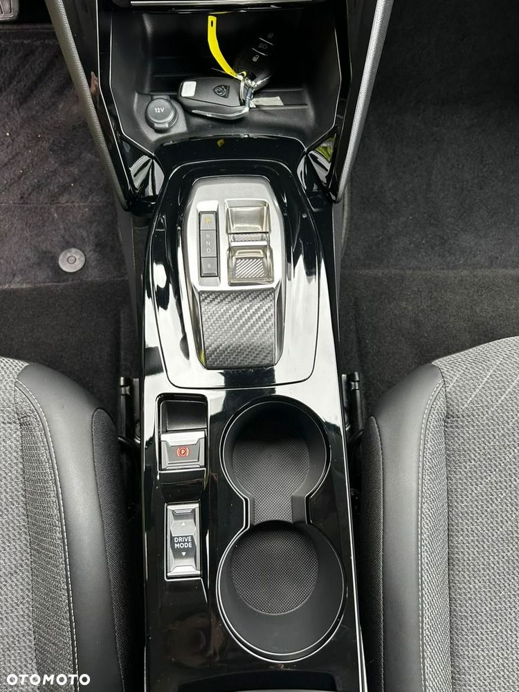 Peugeot 208 2024