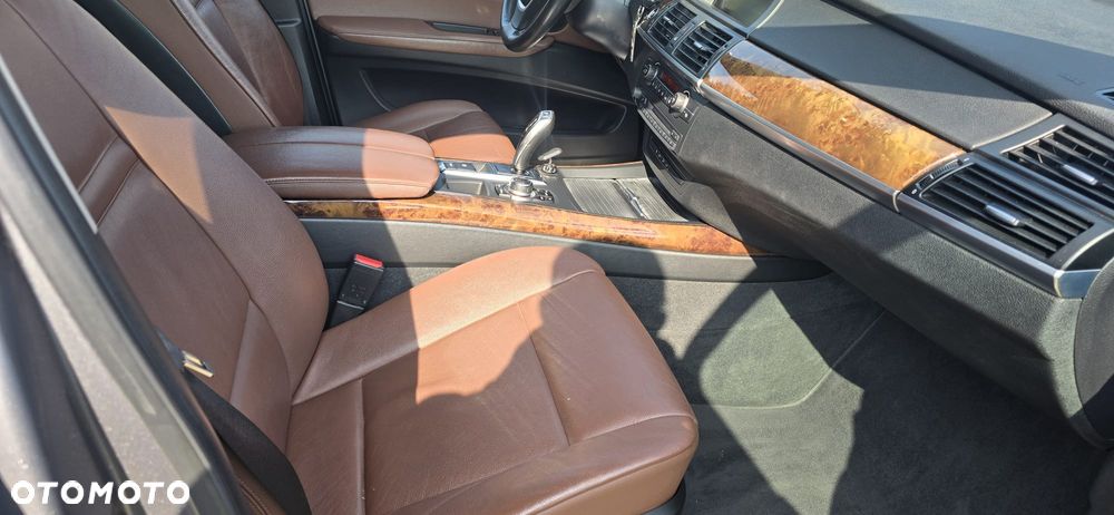 BMW X5 xDrive30d - 28