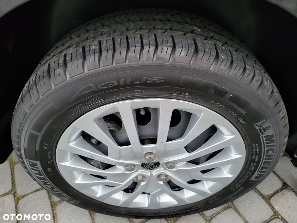 Mercedes-Benz EXPERT 2,0 HDI-SKÓRA-AUTOMAT-MIXT 5 OSÓB -DŁUGI-KLIMA-NOWY - 15