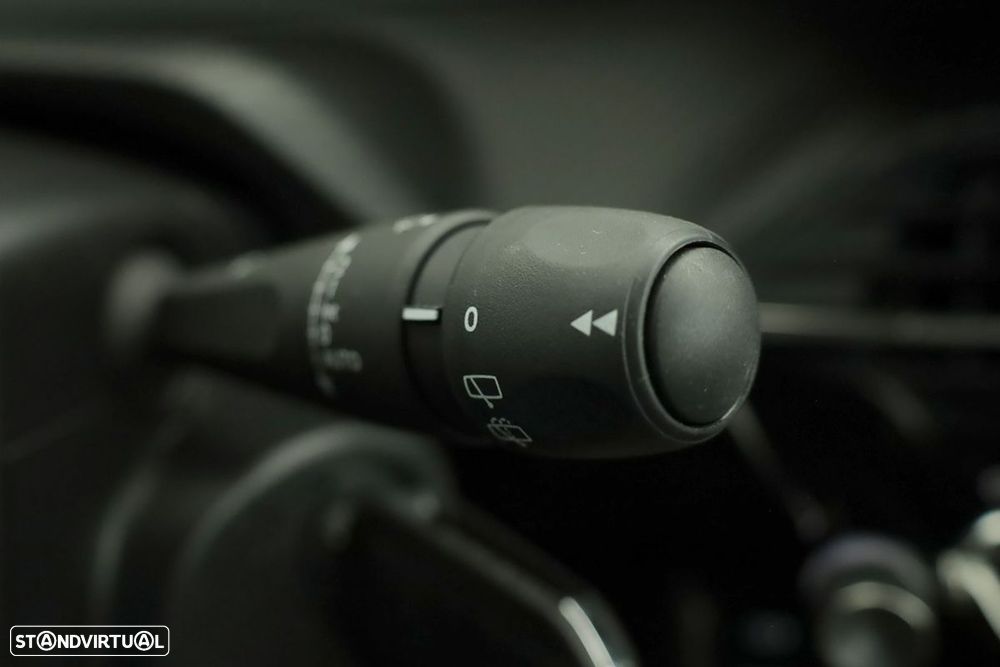 Peugeot 2008 1.2 PureTech Allure - 19