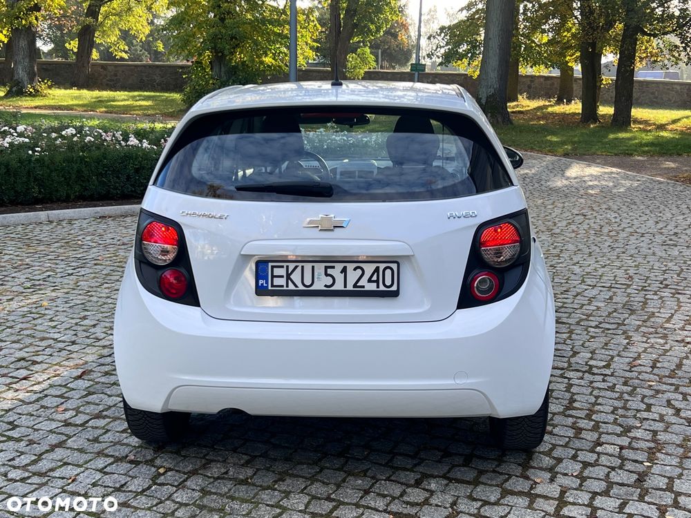 Chevrolet Aveo - 12