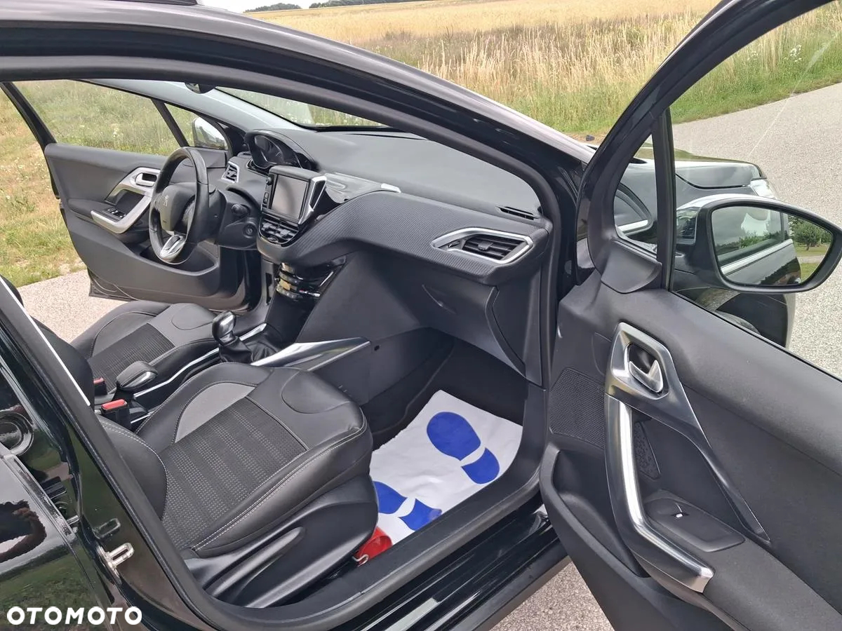 Peugeot 2008 PureTech 110 Stop&Start Signature - 30