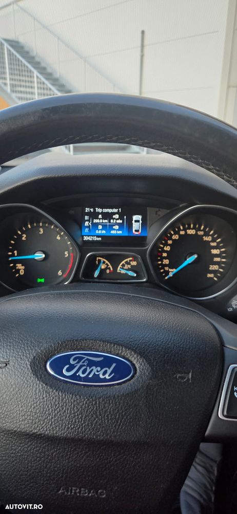 Ford Focus 1.5 TDCi Titanium - 10