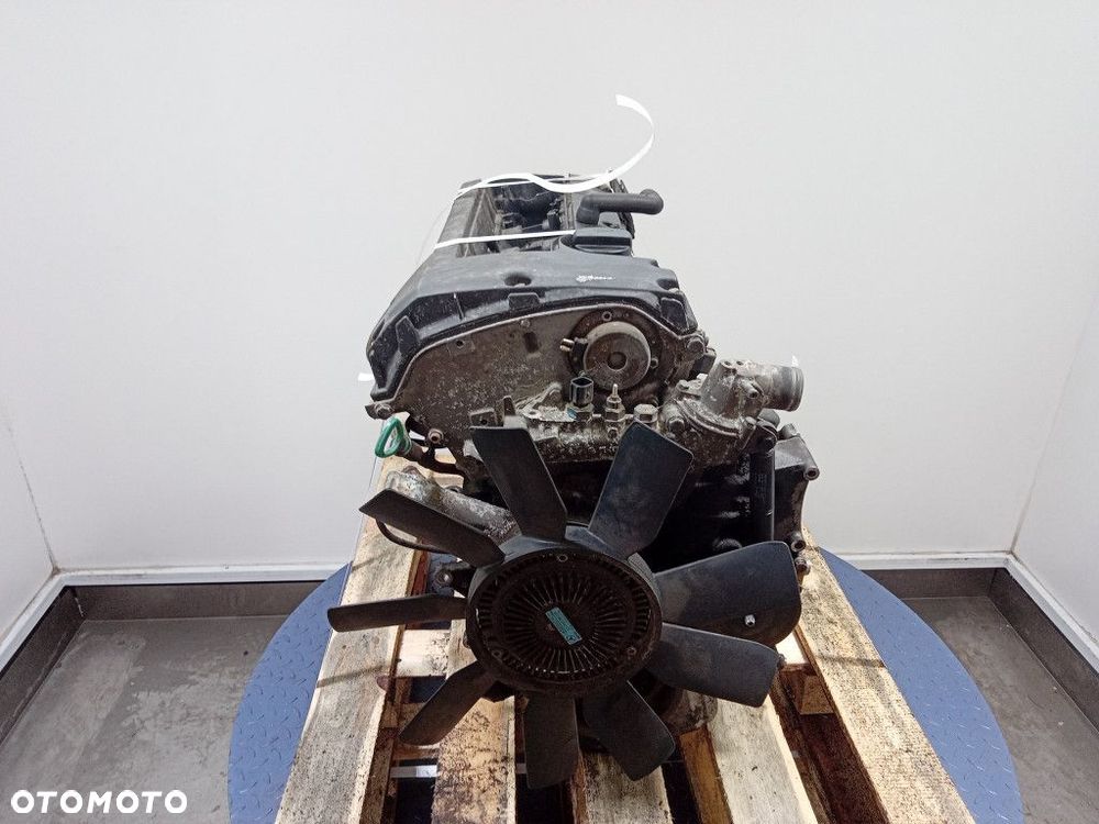 DAEWOO SSANGYONG MUSSO SILNIK BENZYNOWY 2.3 16V M111.970 - 1