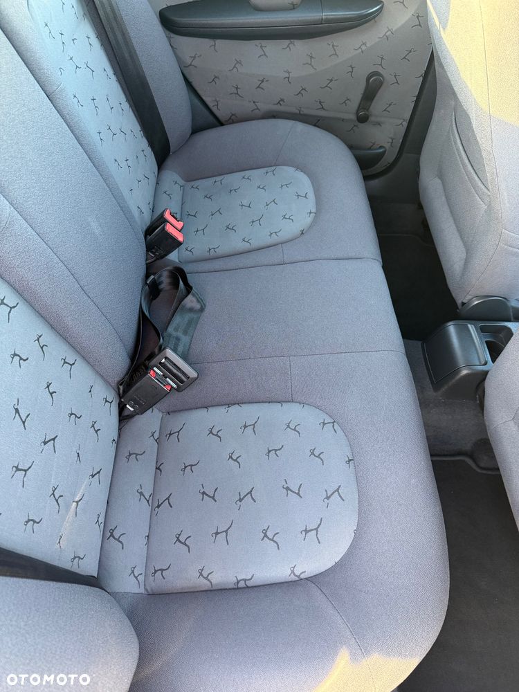 Skoda Fabia 1.4 16V Comfort - 28