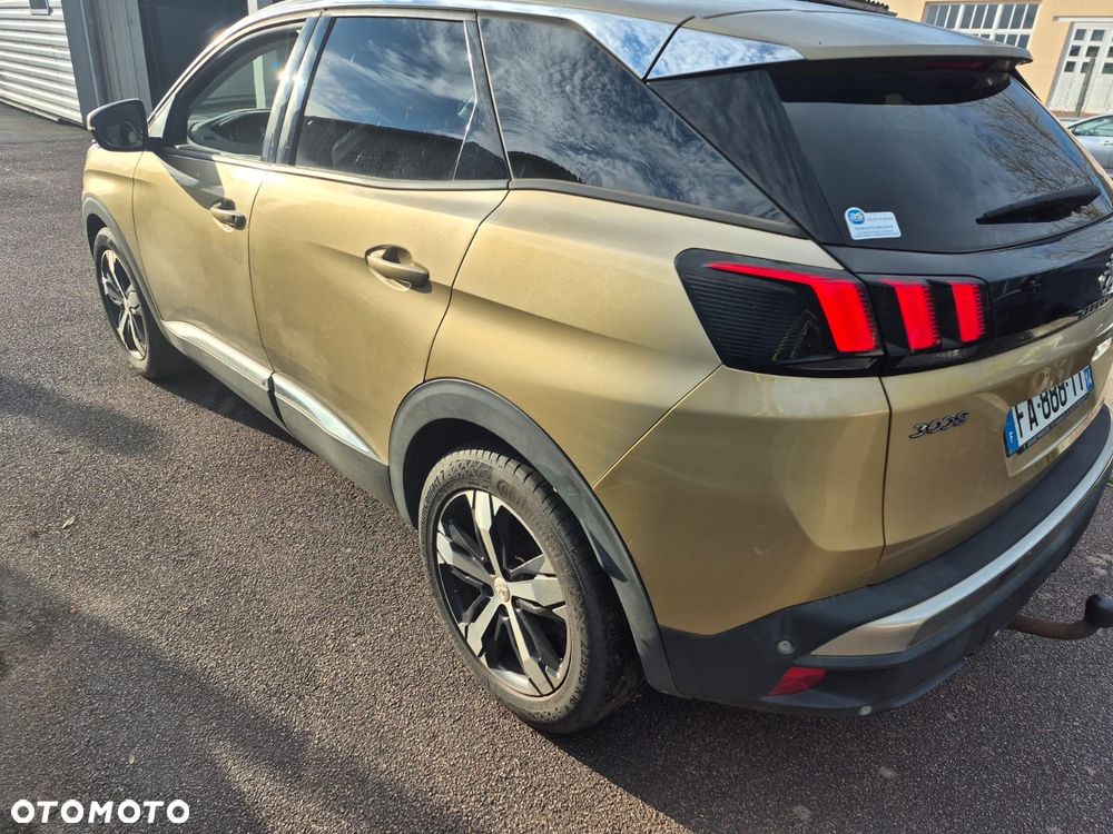 Peugeot 3008 PureTech 130 Stop & Start GPF Allure - 35