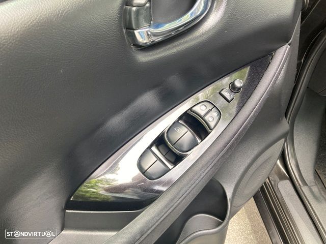 Nissan Leaf 40 kWh N-Connecta - 29